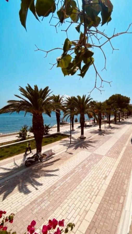 Eleana's * Saranda