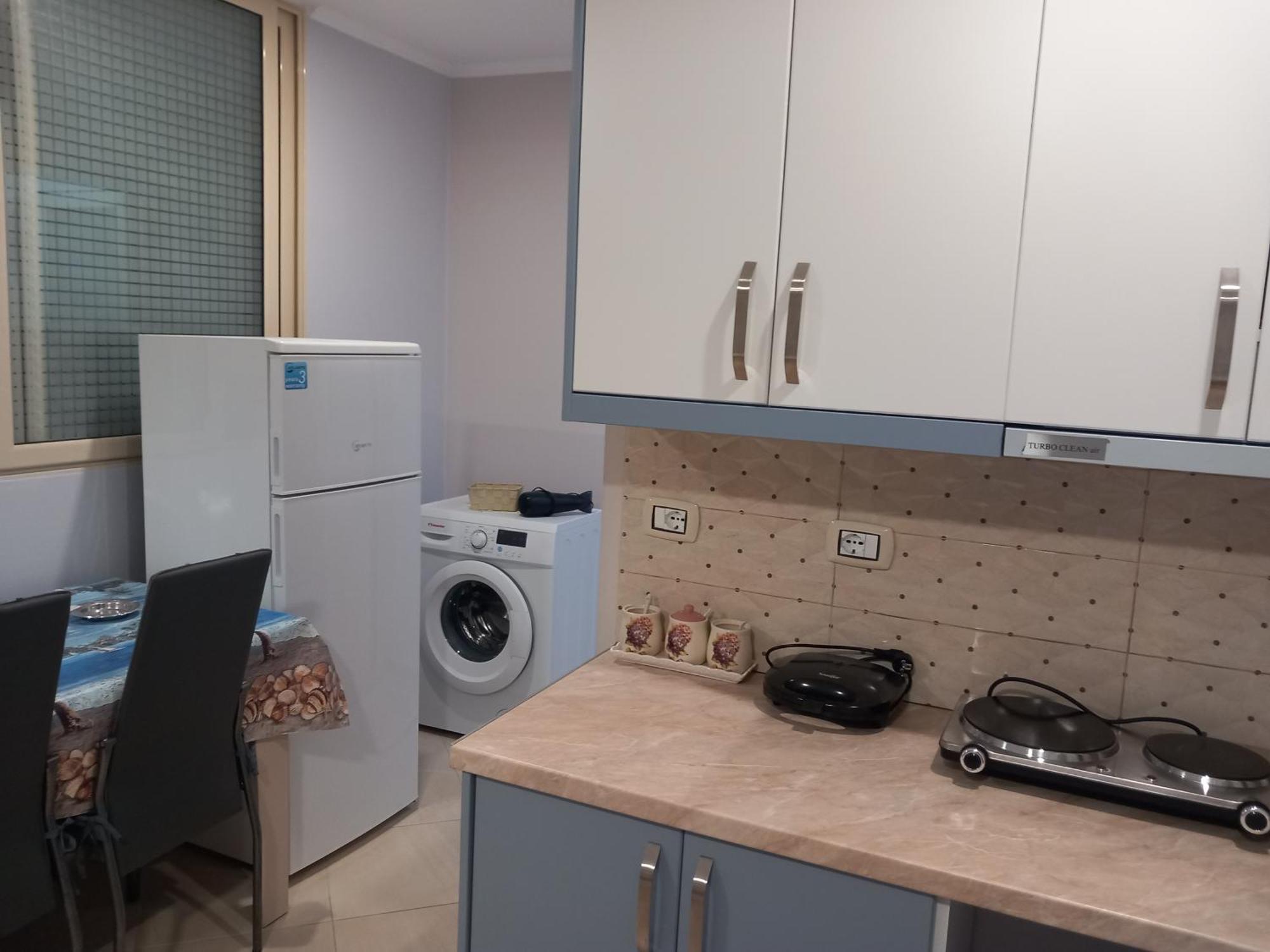Eleana's Gjestgiverier Sarandë